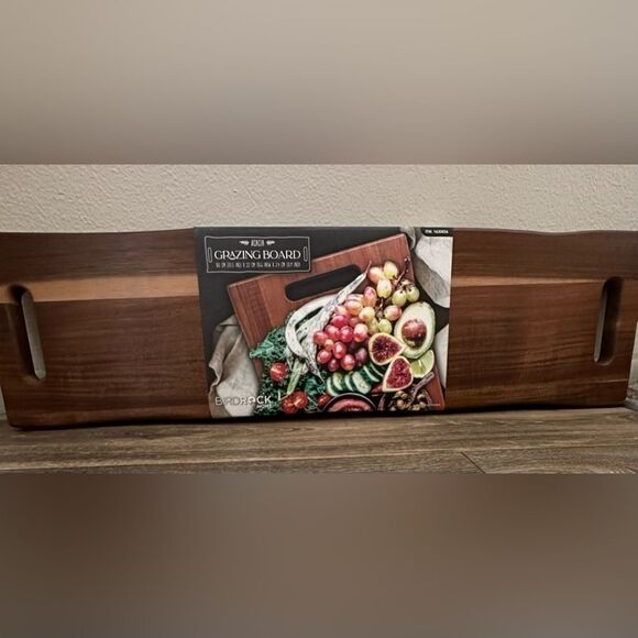 Charcuterie 31.5” Acacia Wooden Grazing Cheese Serving Board with Handles NIB - Picture 3 of 14